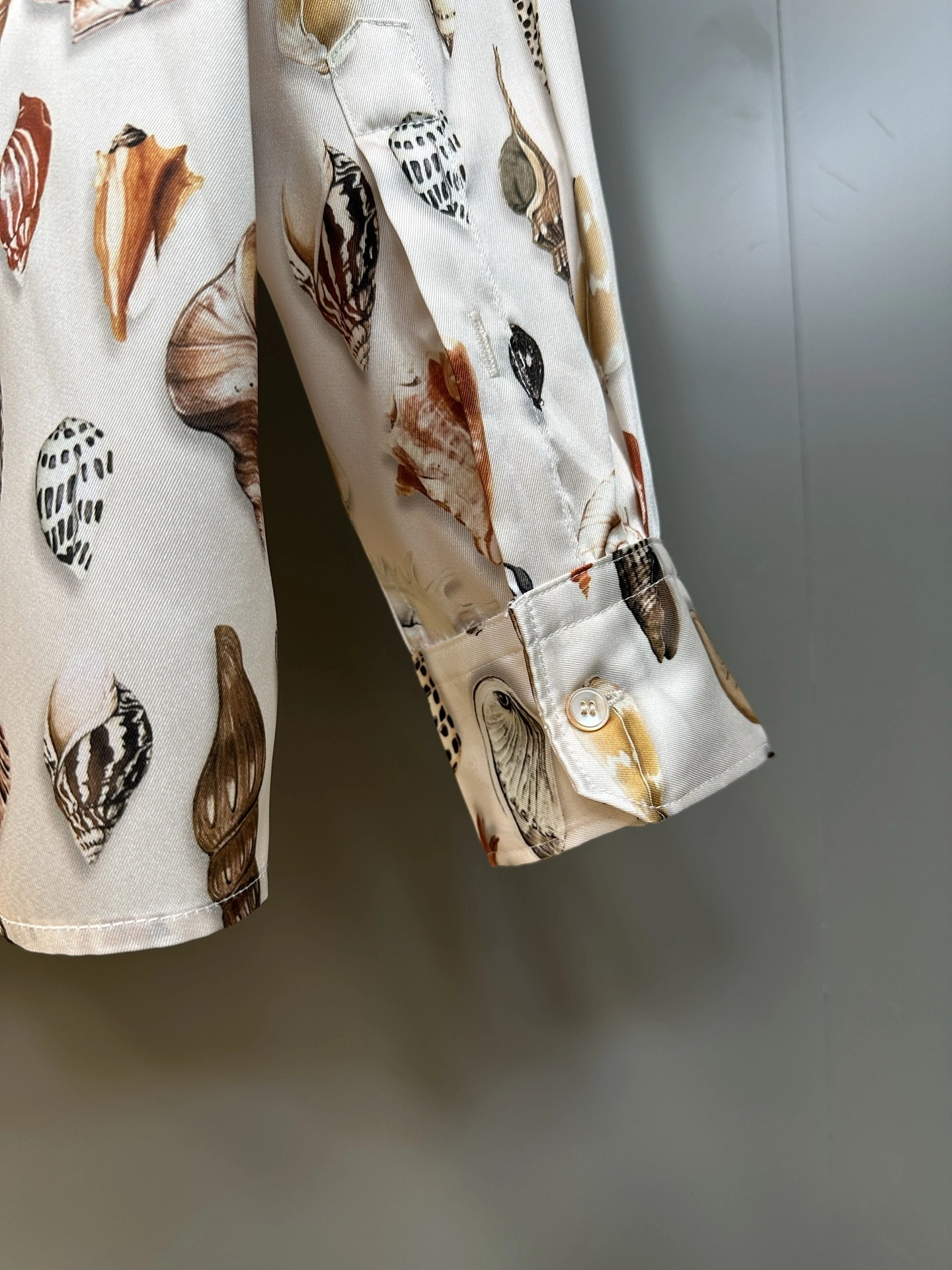 wg.luxury-- 4o835& mulberry silk oversize item: E-F409I1511